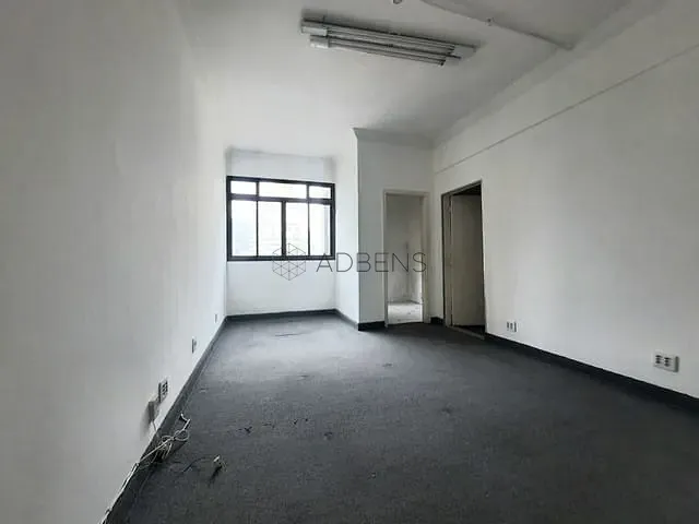 Conjunto comercial para alugar, no bairro República em São Paulo