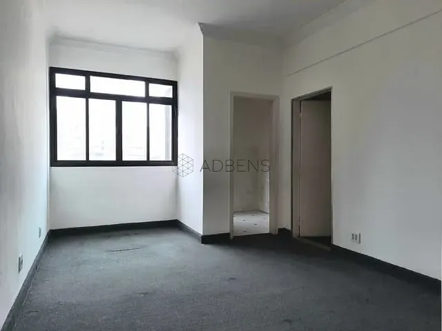 Conjunto comercial para alugar, no bairro República em São Paulo
