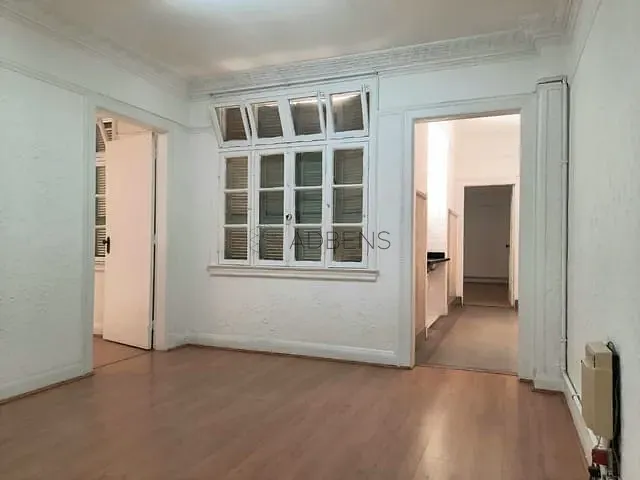 Conjunto comercial com 67m², à venda, no bairro Sé em São Paulo