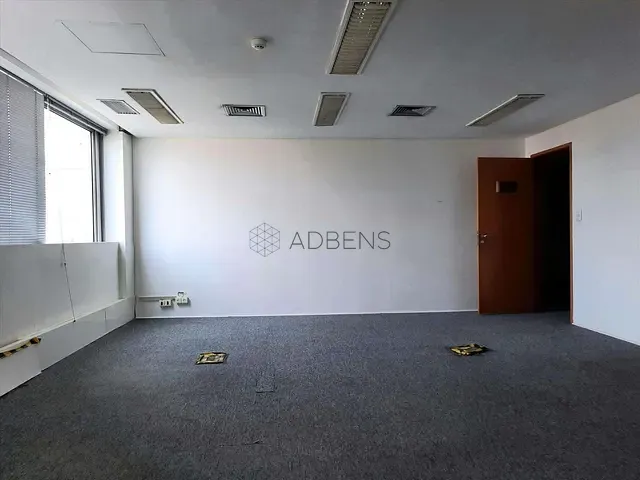 Conjunto comercial à venda ou para alugar, no bairro Centro em São Paulo