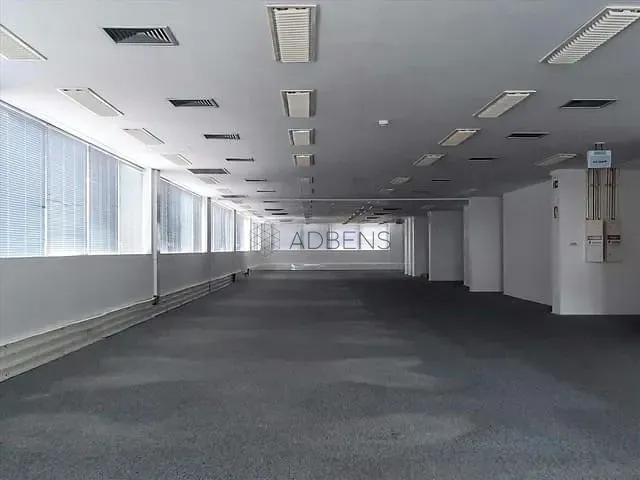 Conjunto comercial à venda ou para alugar, no bairro Centro em São Paulo