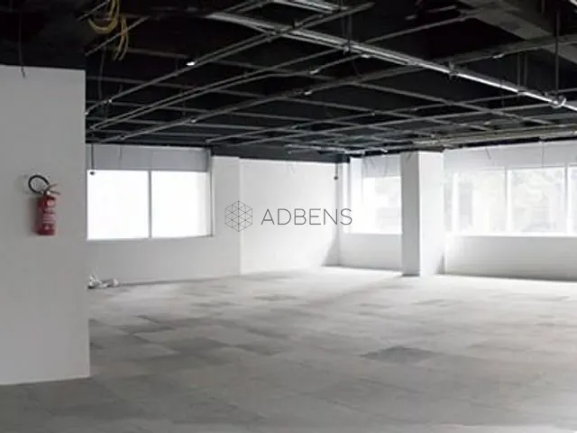 Conjunto comercial à venda ou para alugar, no bairro Bela Vista em São Paulo