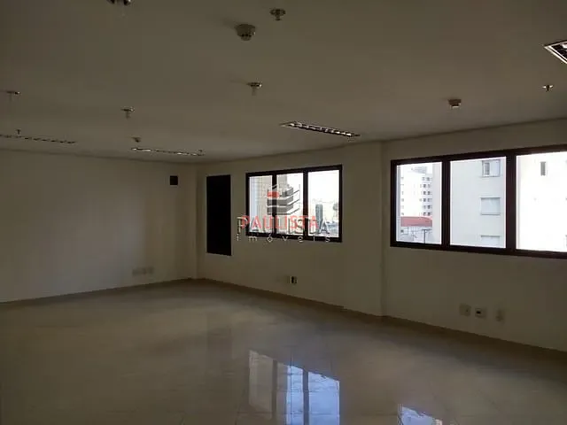 Conjunto comercial à venda, no bairro Saúde em São Paulo