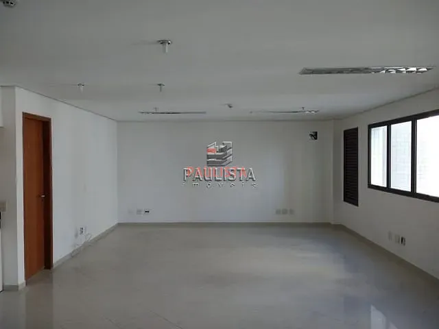 Conjunto comercial à venda, no bairro Saúde em São Paulo