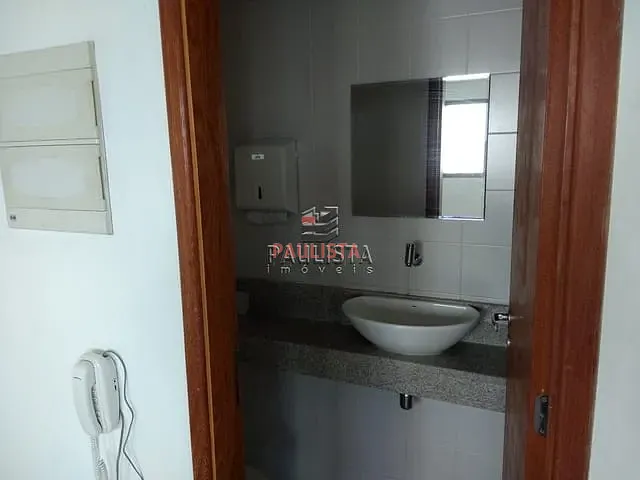 Conjunto comercial à venda, no bairro Saúde em São Paulo