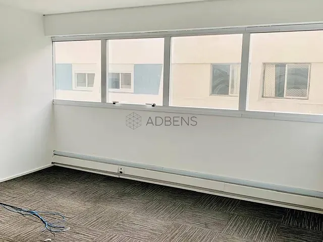 Conjunto comercial para alugar, no bairro Jardim Paulista em São Paulo
