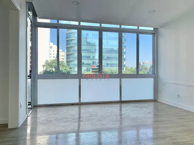 Conjunto com 200m², à venda, no bairro Bela Vista em São Paulo