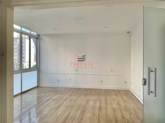 Conjunto com 200m², à venda, no bairro Bela Vista em São Paulo