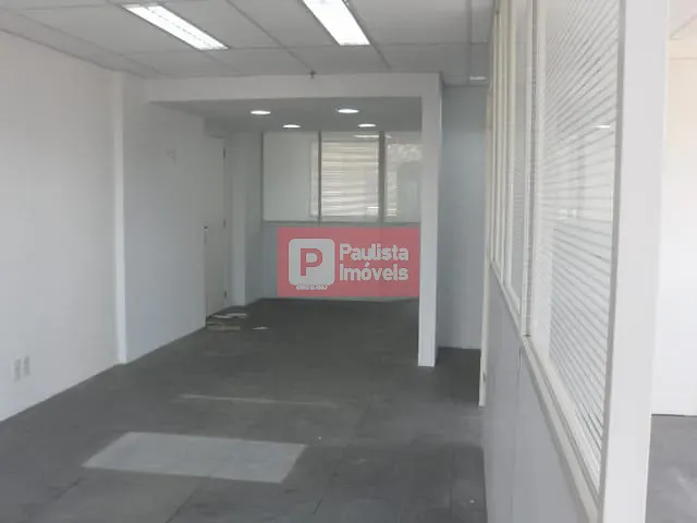 Conjunto comercial com 130m², à venda, no bairro Jardim Dom Bosco em São Paulo