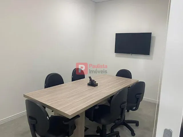 Conjunto comercial com 90m², para alugar, no bairro Vila Cordeiro em São Paulo