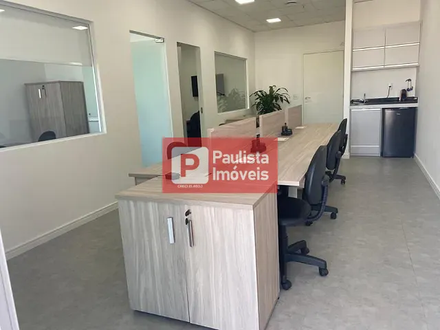 Conjunto comercial com 90m², para alugar, no bairro Vila Cordeiro em São Paulo