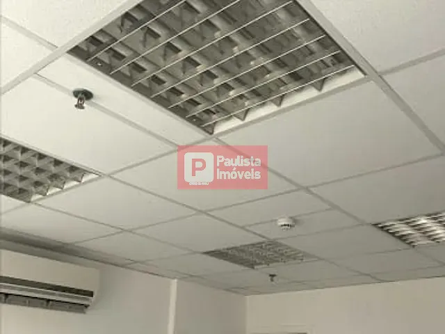 Conjunto comercial com 55m², à venda, no bairro Santo Amaro em São Paulo
