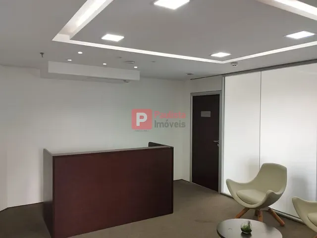Conjunto comercial à venda ou para alugar, no bairro Santo Amaro em São Paulo