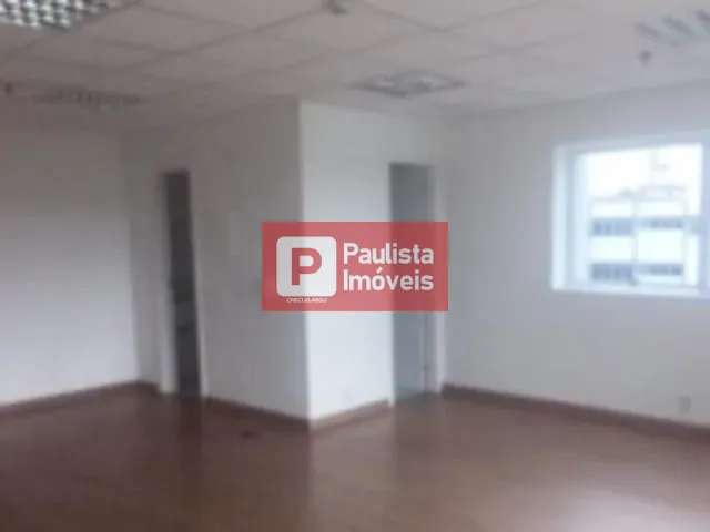 Conjunto comercial com 66m², à venda, no bairro Santo Amaro em São Paulo