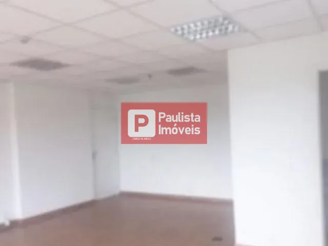 Conjunto comercial com 66m², à venda, no bairro Santo Amaro em São Paulo