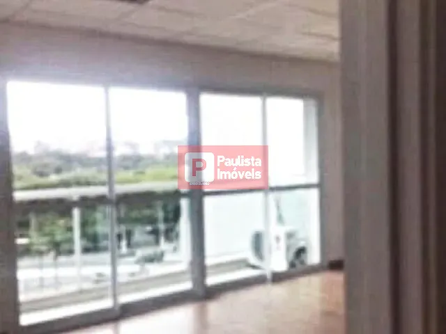 Conjunto comercial com 66m², à venda, no bairro Santo Amaro em São Paulo