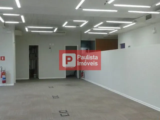 Conjunto comercial com 415m², para alugar, no bairro Cidade Monções em São Paulo