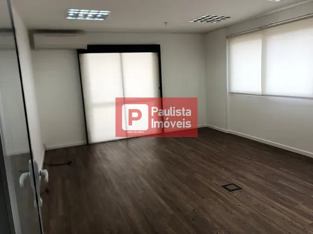 Conjunto comercial com 290m², à venda, no bairro Vila Almeida em São Paulo