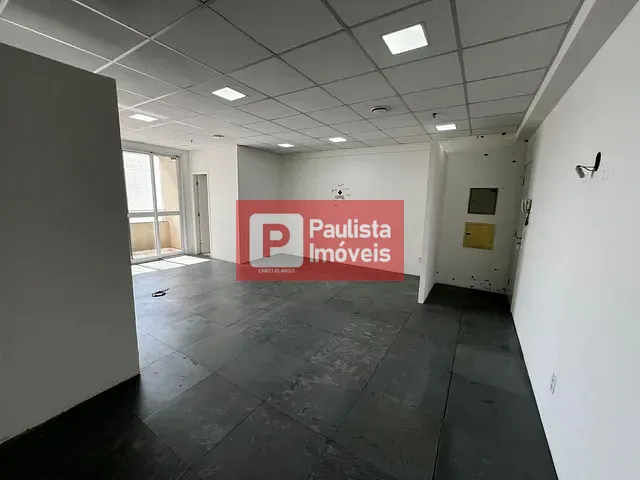Conjunto comercial com 85m², à venda, no bairro Chácara Santo Antônio em São Paulo