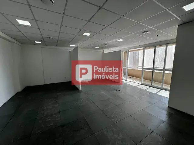Conjunto comercial com 85m², à venda, no bairro Chácara Santo Antônio em São Paulo