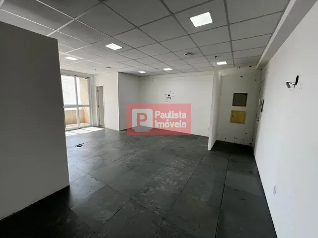 Conjunto comercial com 85m², à venda, no bairro Chácara Santo Antônio em São Paulo