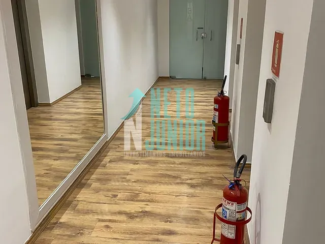 Conjunto com 160m², para alugar, no bairro Pinheiros em São Paulo