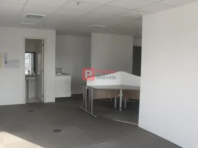 Conjunto comercial com 120m², à venda, no bairro Jardim Dom Bosco em São Paulo