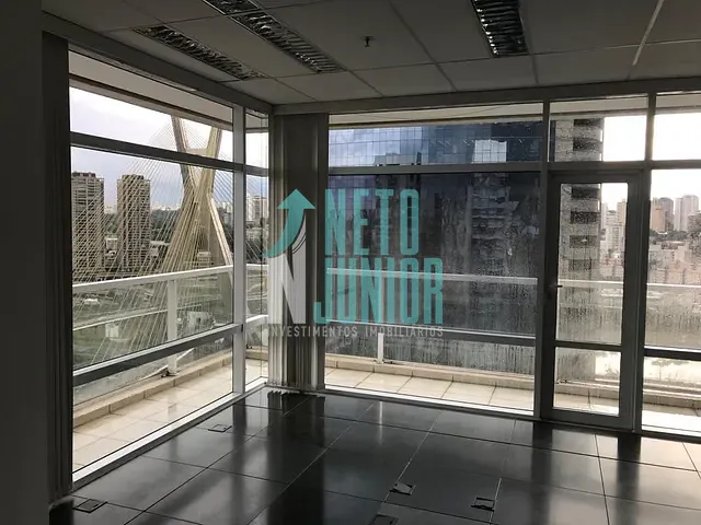 Conjunto comercial com 91m², para alugar, no bairro Brooklin em São Paulo