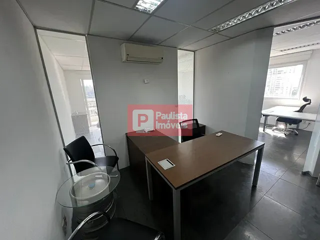 Conjunto comercial com 130m², à venda, no bairro Jardim Dom Bosco em São Paulo