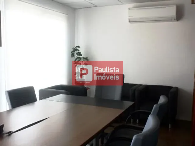 Conjunto comercial com 301m², à venda, no bairro Jardim Dom Bosco em São Paulo