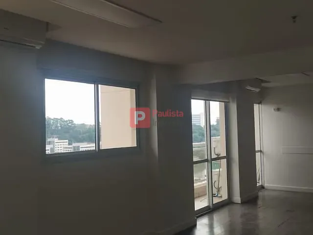 Conjunto comercial com 91m², à venda, no bairro Jardim Dom Bosco em São Paulo