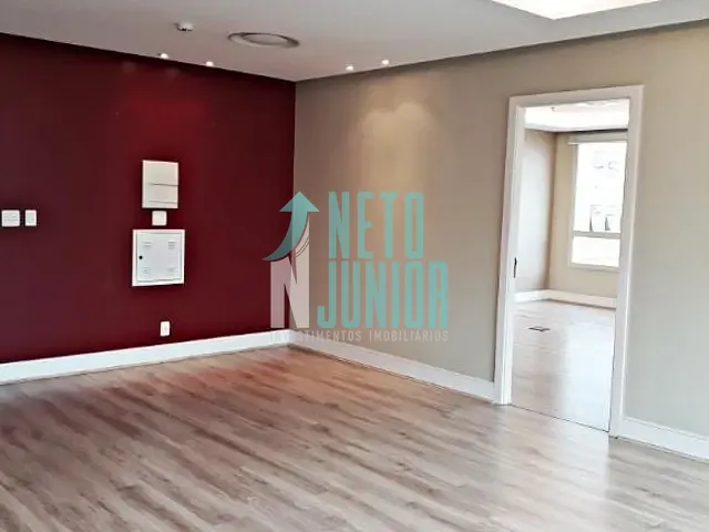 Conjunto comercial com 169m², para alugar, no bairro Moema em São Paulo
