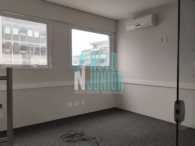 Conjunto comercial com 110m², para alugar, no bairro Itaim Bibi em São Paulo