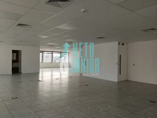Conjunto comercial com 266m², para alugar, no bairro Itaim Bibi em São Paulo