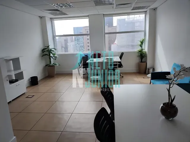 Conjunto comercial com 34m², à venda, no bairro Bela Vista em São Paulo