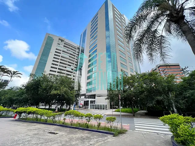 Conjunto comercial com 540m², à venda ou para alugar, no bairro Chácara Santo Antônio (Zona Sul) em São Paulo