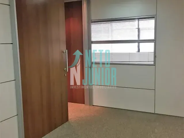 Conjunto comercial com 100m², para alugar, no bairro Itaim Bibi em São Paulo