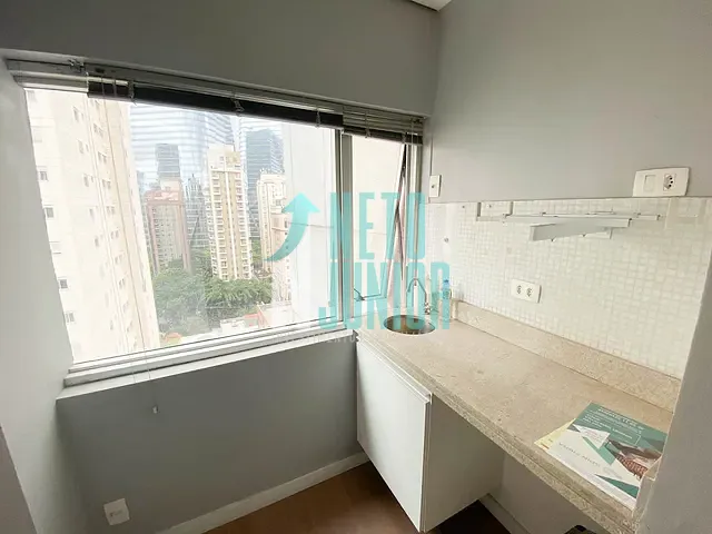 Conjunto comercial com 166m², à venda, no bairro Vila Olímpia em São Paulo