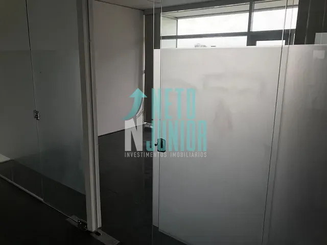 Conjunto comercial com 187m², para alugar, no bairro Brooklin em São Paulo