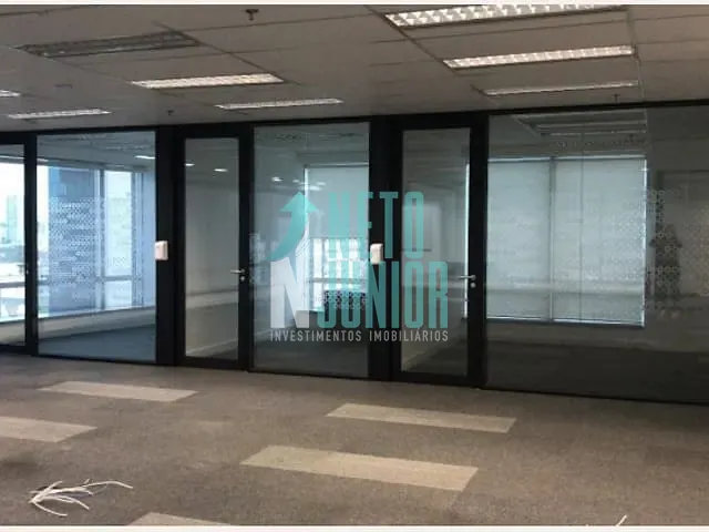 Conjunto comercial com 330m², para alugar, no bairro Brooklin em São Paulo