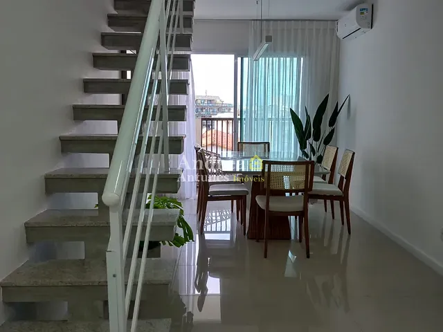 Cobertura / Penthouse 3 quartos e 3 banheiros, à venda, no bairro Algodoal em Cabo Frio