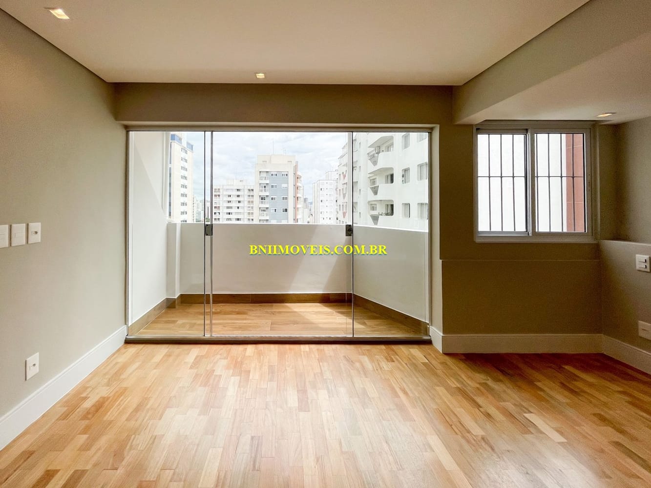 Cobertura à venda com 3 quartos, 176m² - Foto 1