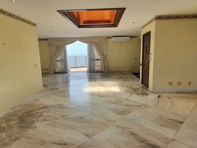 Cobertura / Penthouse com 900m² 2 quartos e 7 banheiros, à venda ou para alugar, no bairro Copacabana em Rio de Janeiro