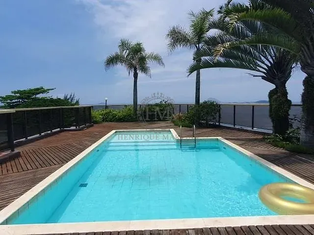 Cobertura / Penthouse com 900m² 2 quartos e 7 banheiros, à venda ou para alugar, no bairro Copacabana em Rio de Janeiro