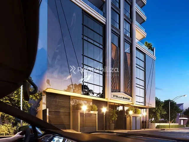 Cobertura / Penthouse com 130m² 3 quartos e 3 banheiros, à venda, no bairro Meia Praia em Itapema