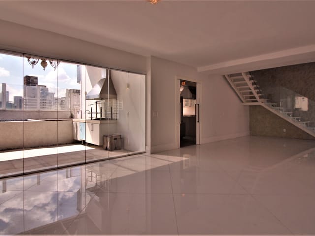 Cobertura / Penthouse com 310m² 3 quartos e 4 banheiros, à venda ou para alugar, no bairro Vila Nova Conceição em São Paulo