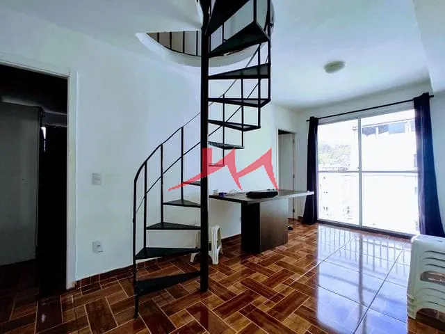 Cobertura / Penthouse com 127m² 3 quartos e 2 banheiros, à venda, no bairro Galo Branco em São Gonçalo