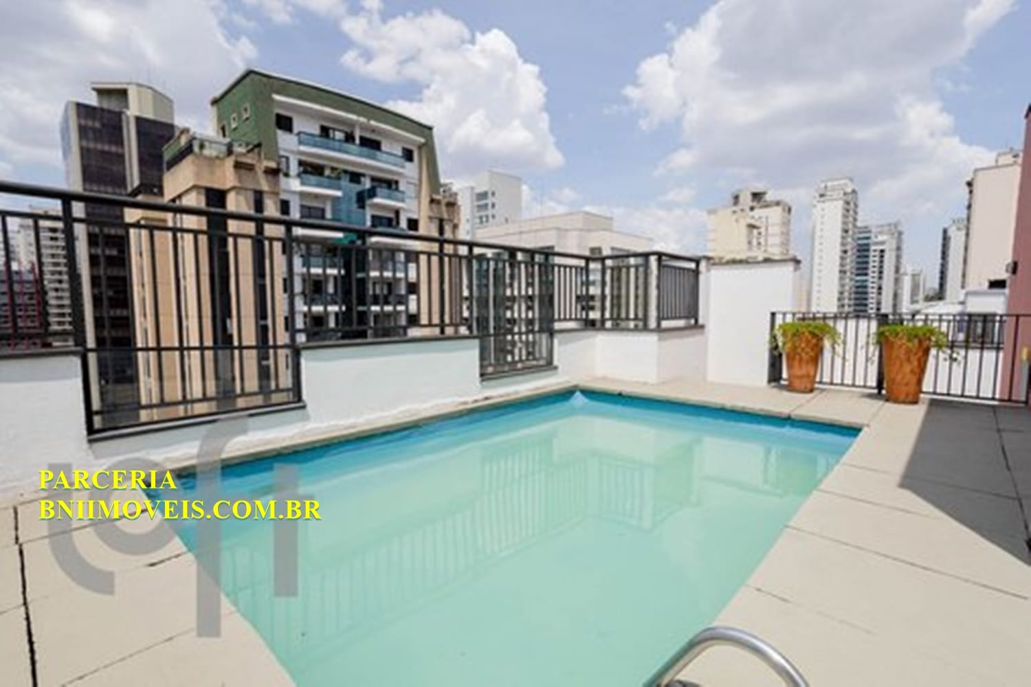 Cobertura à venda com 3 quartos, 230m² - Foto 2