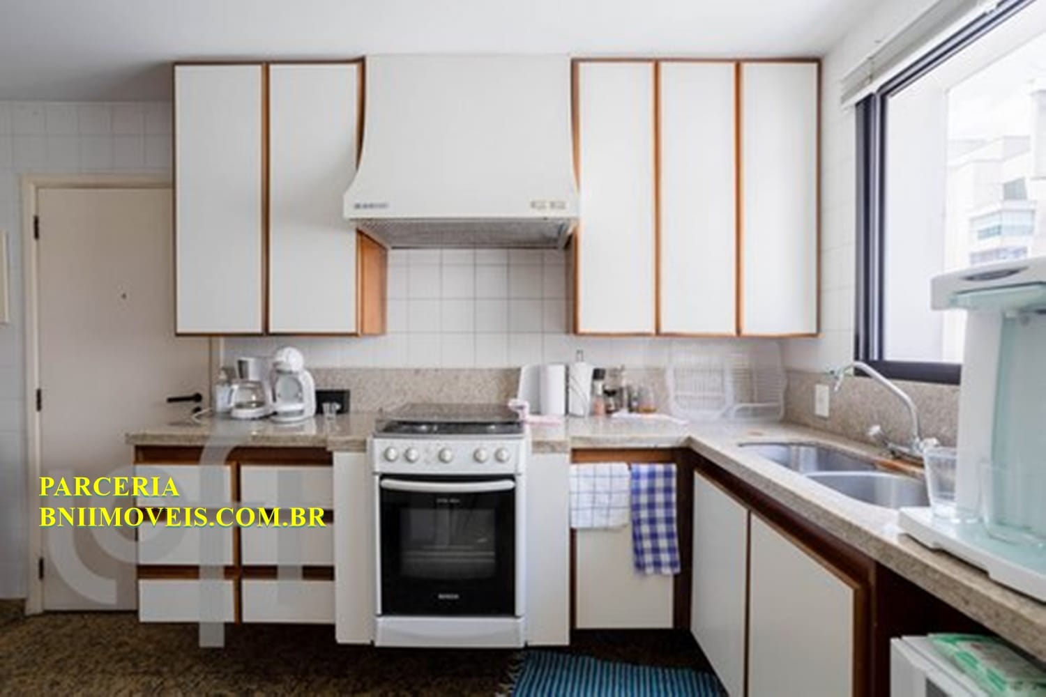 Cobertura à venda com 3 quartos, 230m² - Foto 8