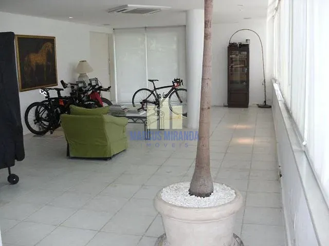 Cobertura / Penthouse com 400m² 4 quartos e 4 banheiros, à venda, no bairro Barra da Tijuca em Rio de Janeiro